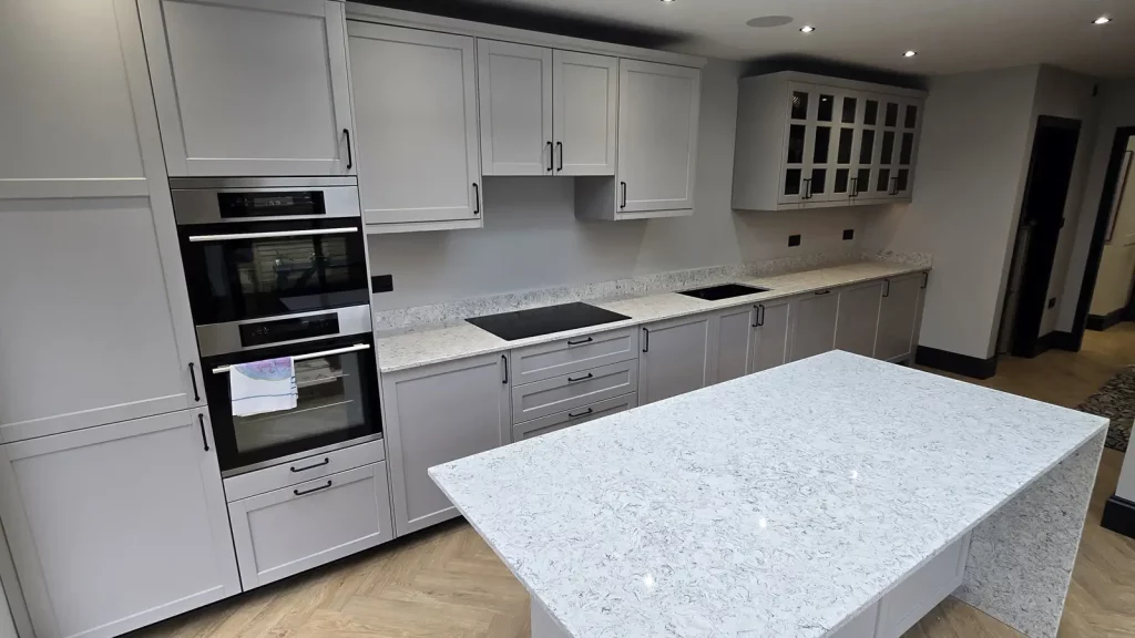 Kitchen with BQS Rapture Quartz worktops